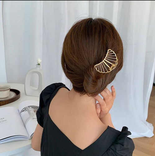 کلیپس صدف طلایی زیبا