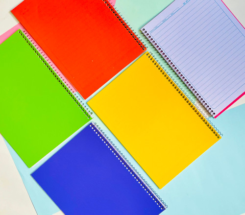 دفتر ۵۰ برگ با جلد طلقی شفاف